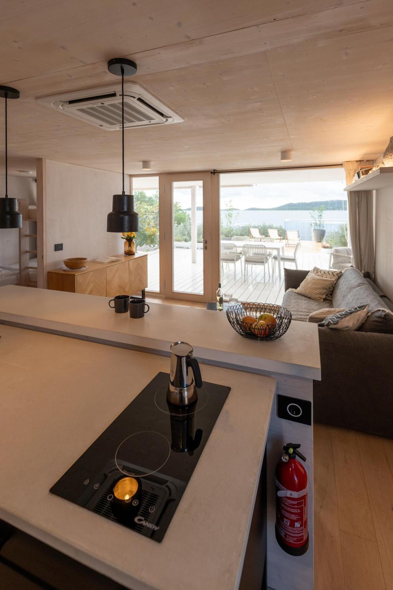 Sun Deck Buqez Villa 70 Пакоштане Экстерьер фото
